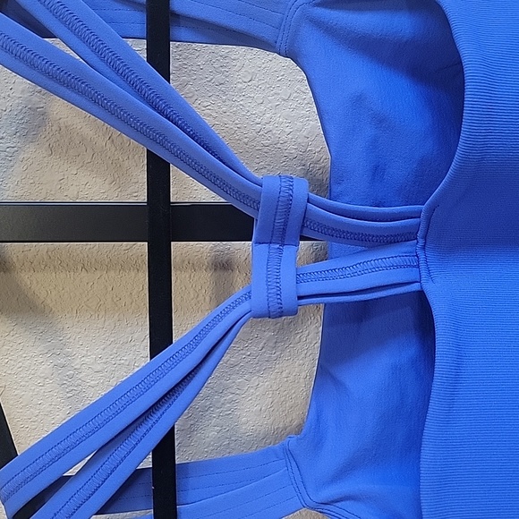 FP Movement Women's Blue Strappy Crop Top EUC - Picture 6 of 7